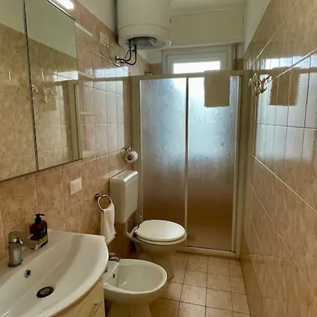 Coccola A Due Passi Dal Mare Apartamento Lignano Sabbiadoro Exterior foto