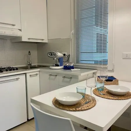 Coccola A Due Passi Dal Mare Apartamento Lignano Sabbiadoro Exterior foto