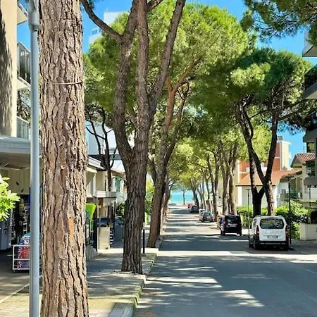 Coccola A Due Passi Dal Mare Apartamento Lignano Sabbiadoro Exterior foto